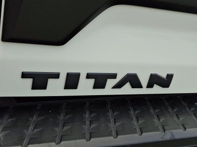 2024 Nissan TITAN Crew Cab PRO-4X®