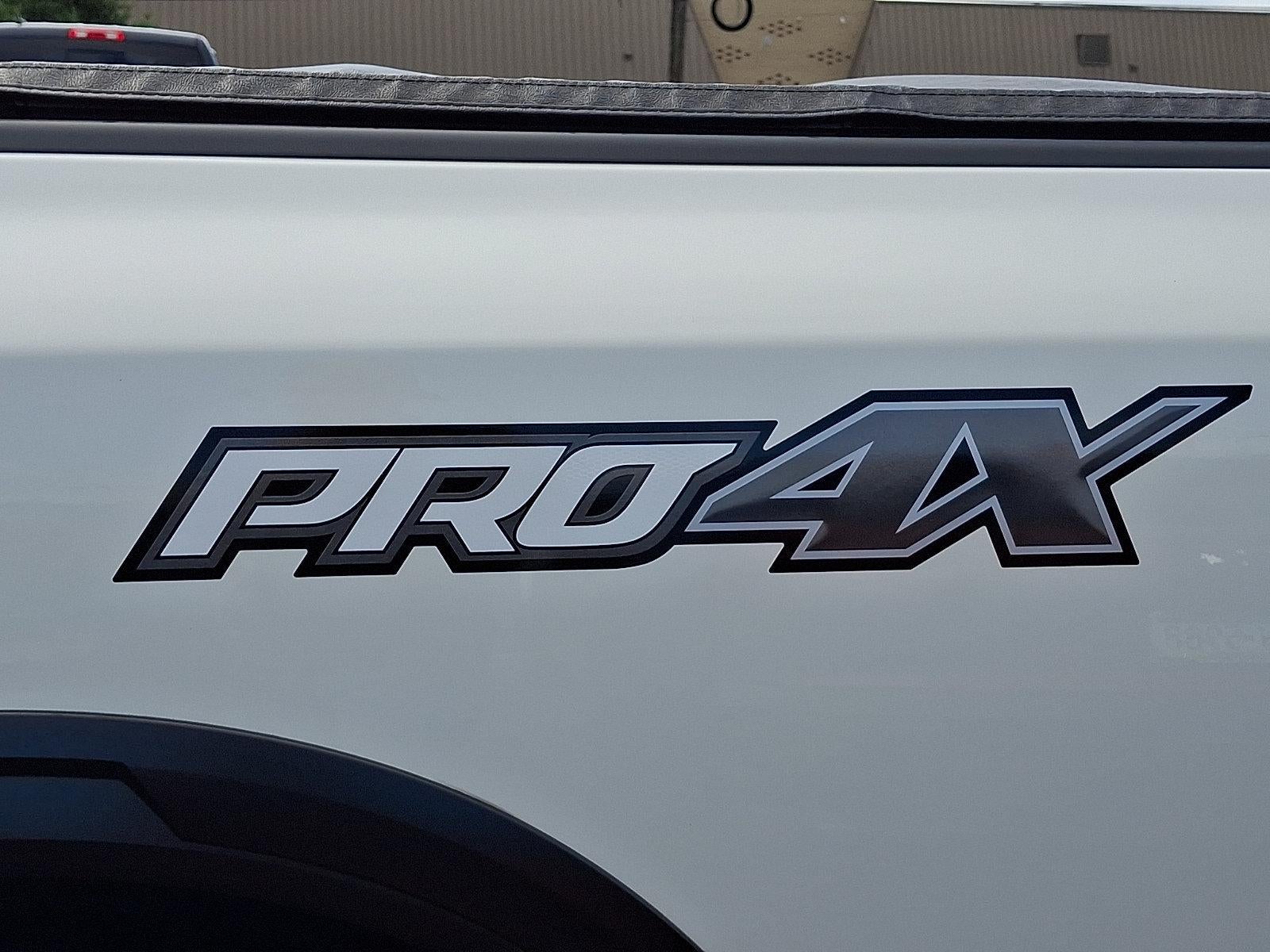2024 Nissan TITAN Crew Cab PRO-4X®