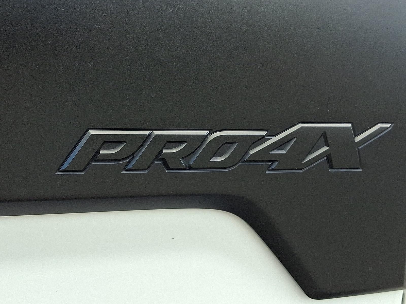 2024 Nissan TITAN Crew Cab PRO-4X®