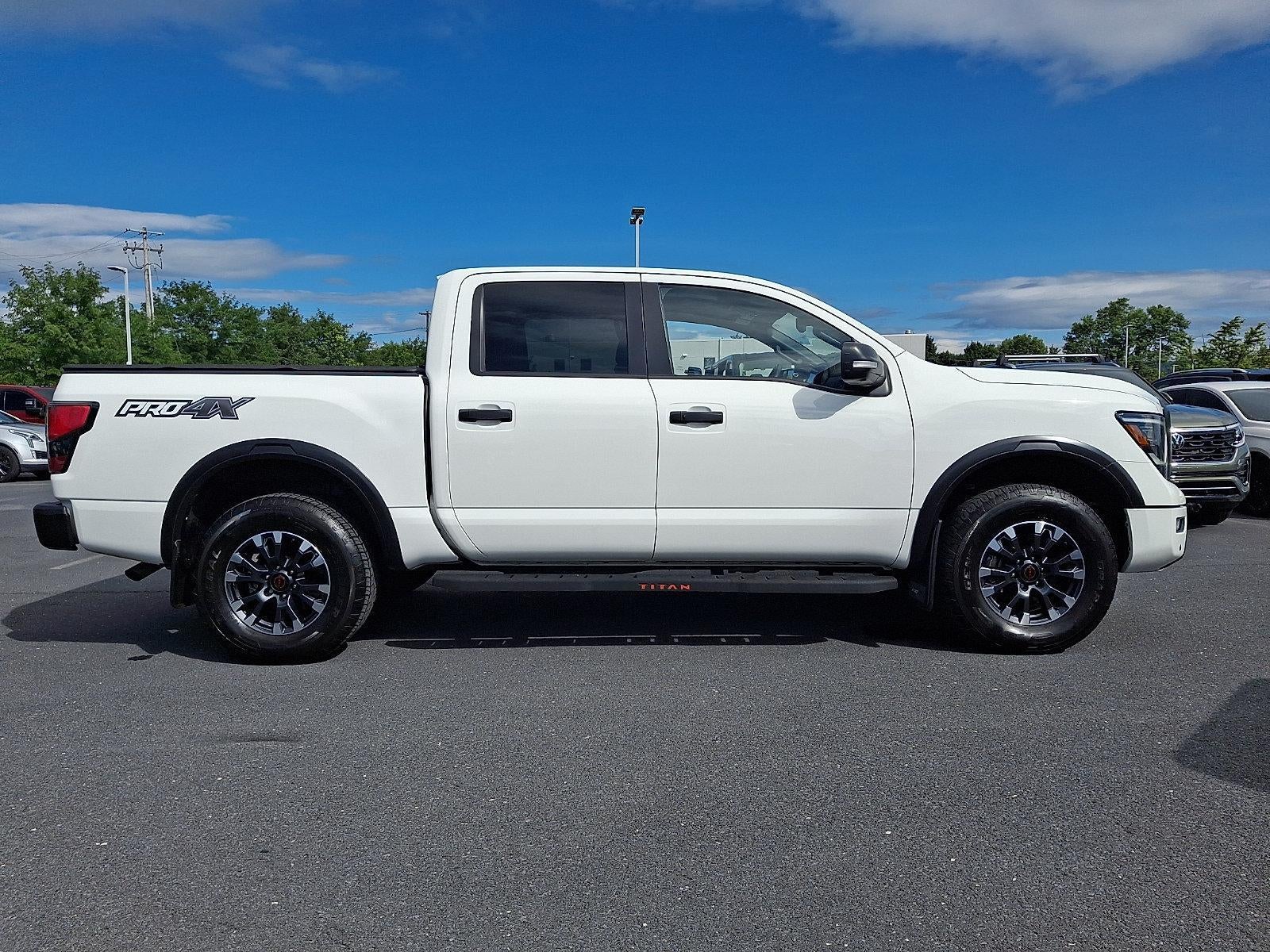 2024 Nissan TITAN Crew Cab PRO-4X®