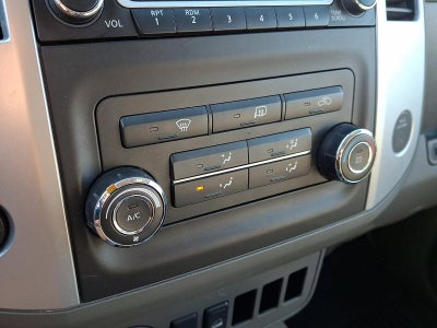 2015 Nissan Frontier 4WD Crew Cab LWB Auto SV