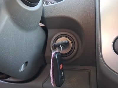 2015 Nissan Frontier 4WD Crew Cab LWB Auto SV