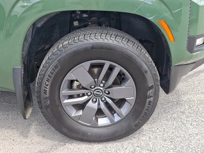 2025 Nissan Frontier Crew Cab SV