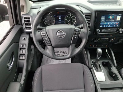 2022 Nissan Frontier Crew Cab 4x4 SV Auto