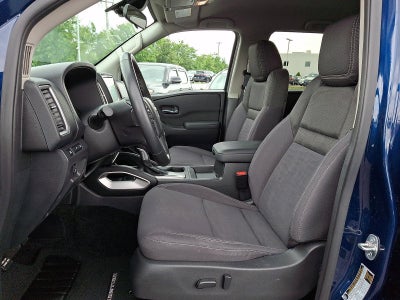 2023 Nissan Frontier Crew Cab SV