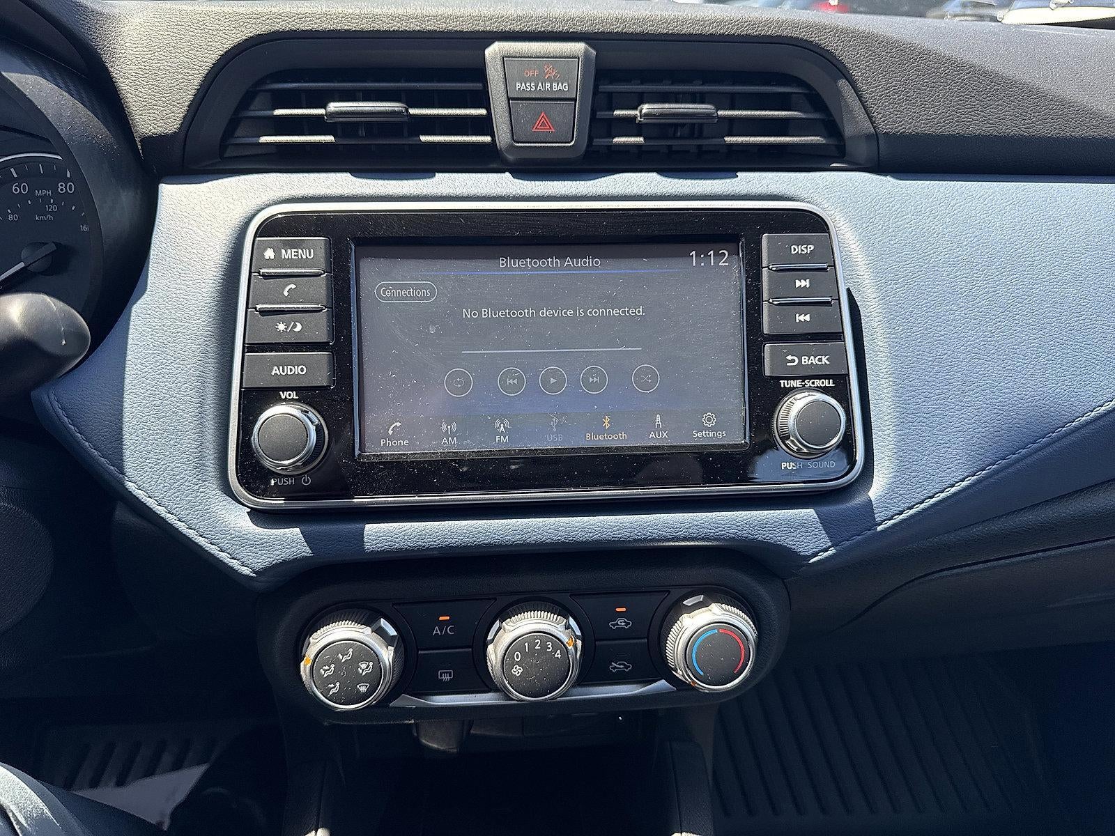 2025 Nissan Versa SV