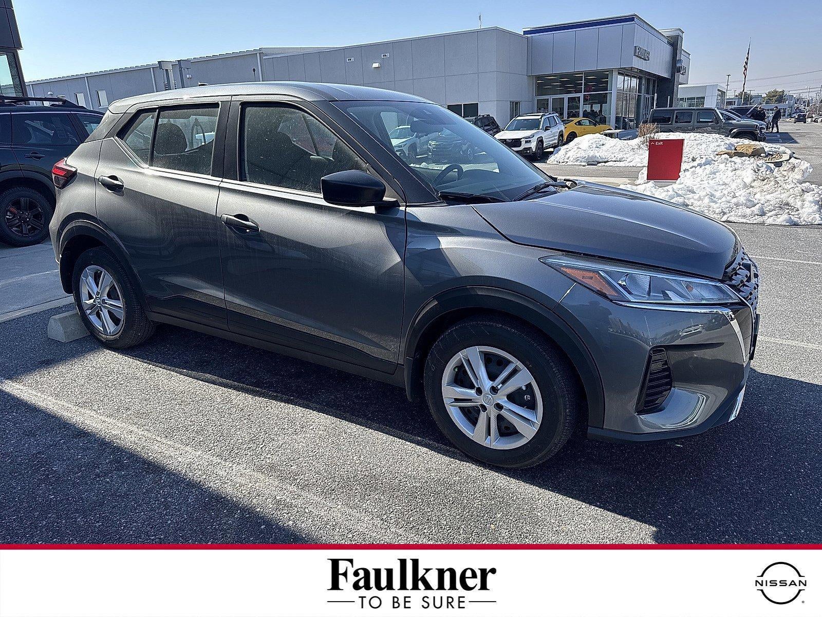 2025 Nissan Kicks Play S FWD