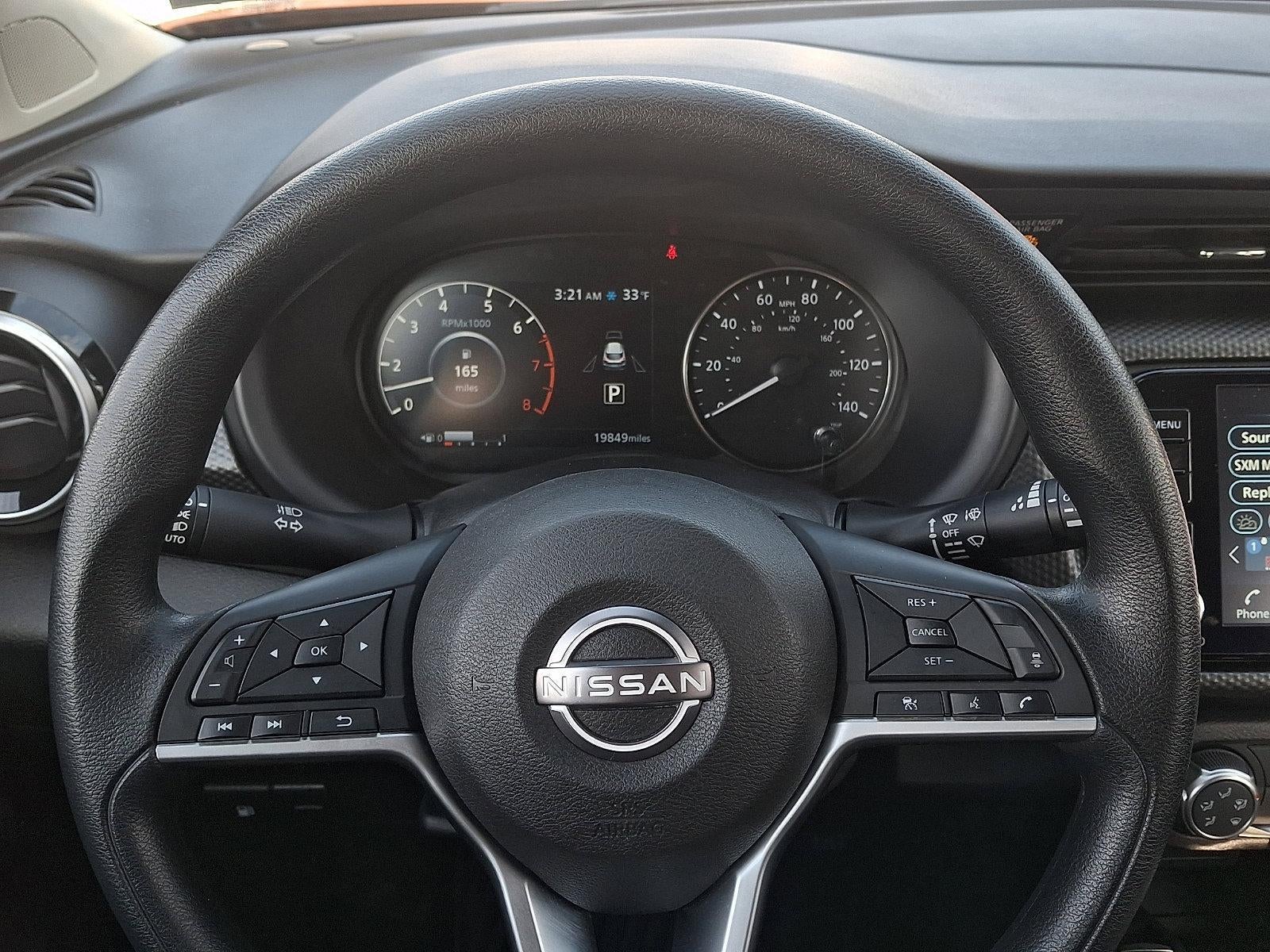 2023 Nissan Kicks SV