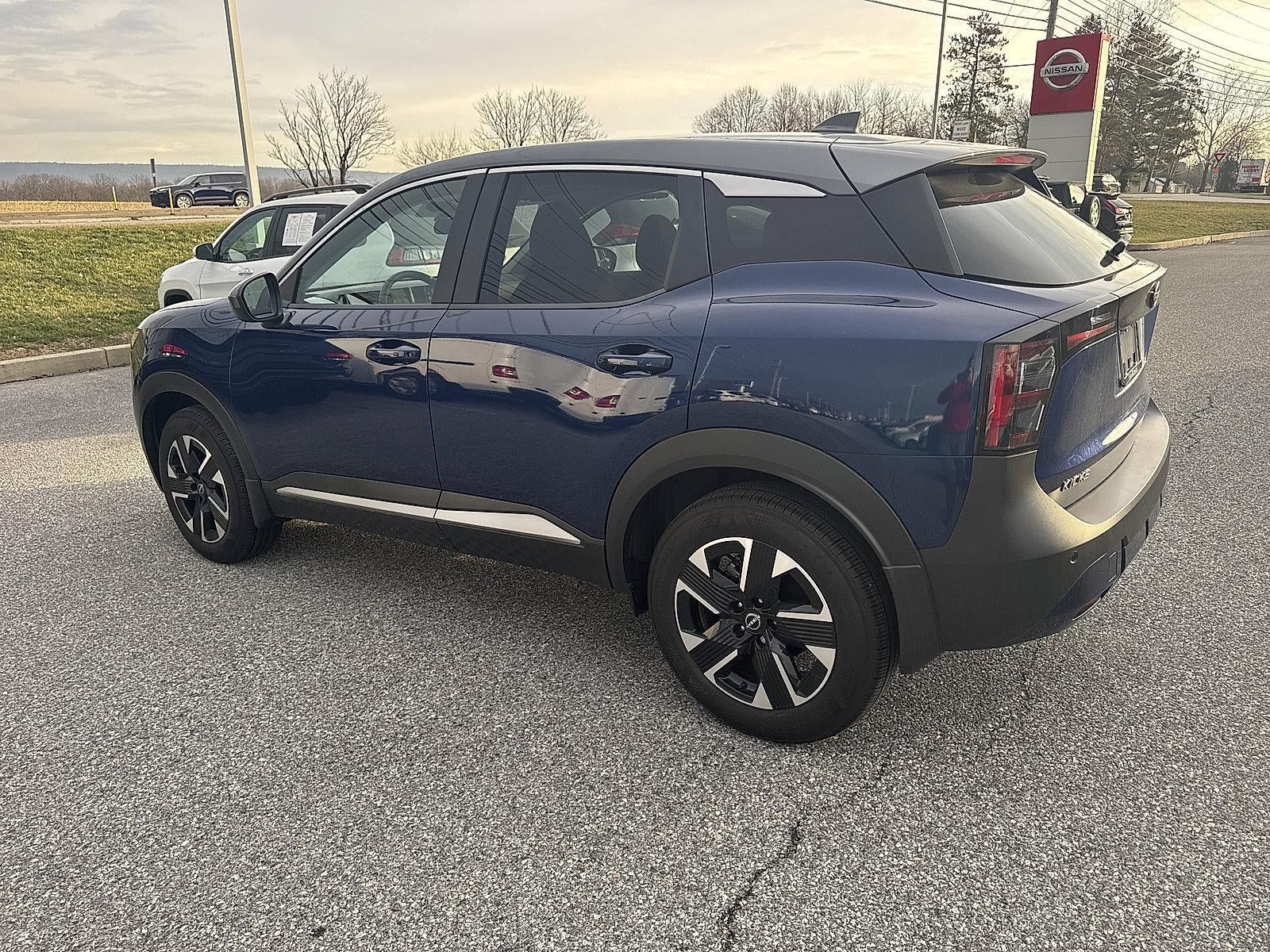 2025 Nissan Kicks SV