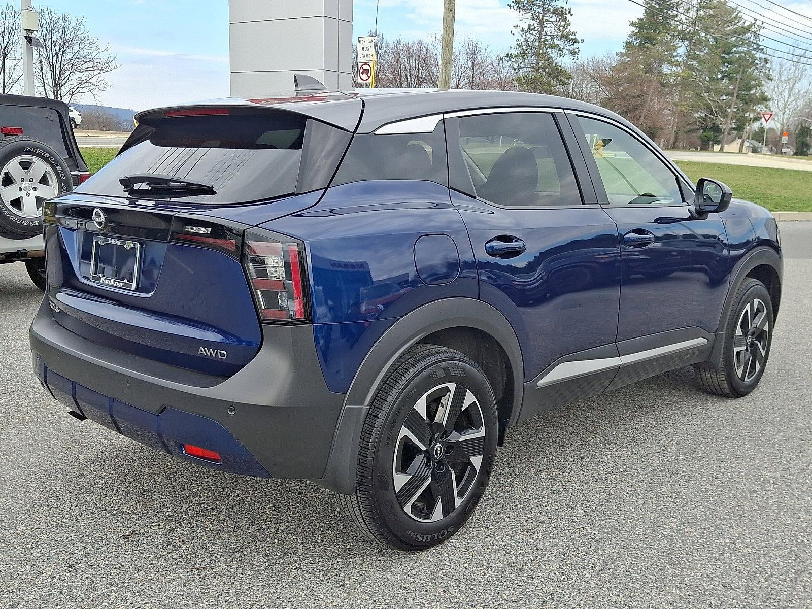 2025 Nissan Kicks SV