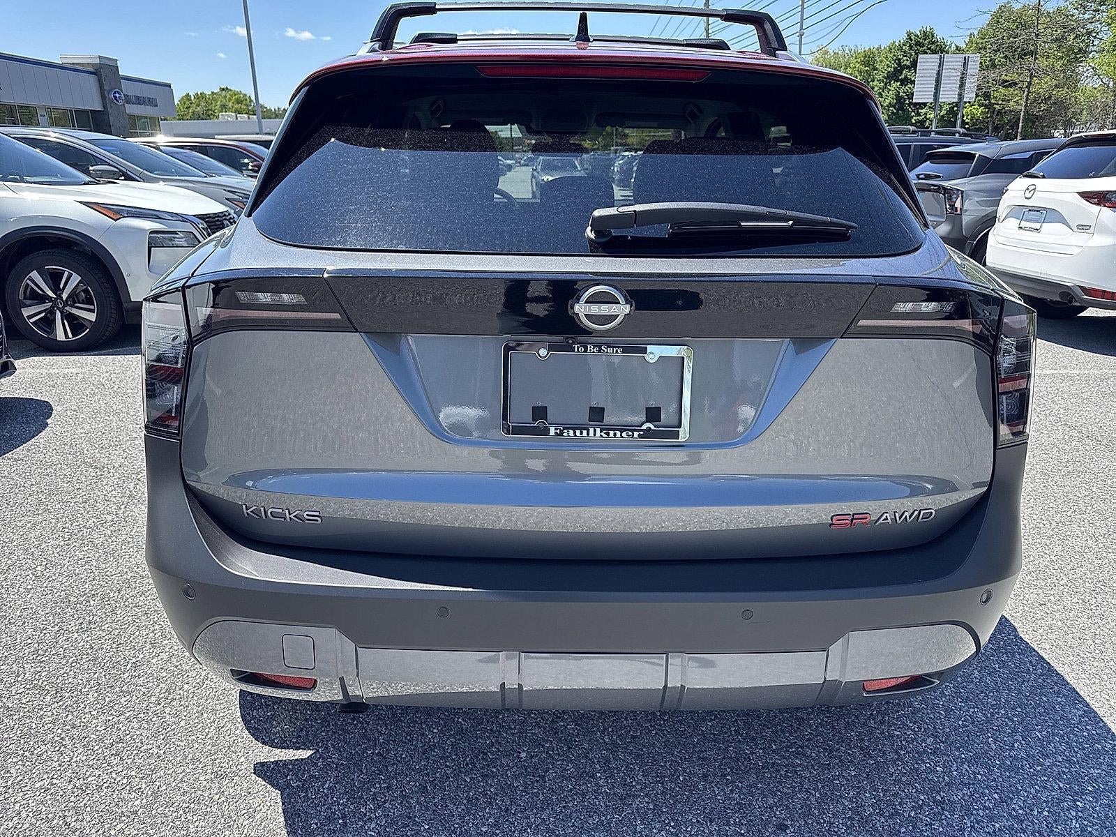 2026 Nissan Kicks SR