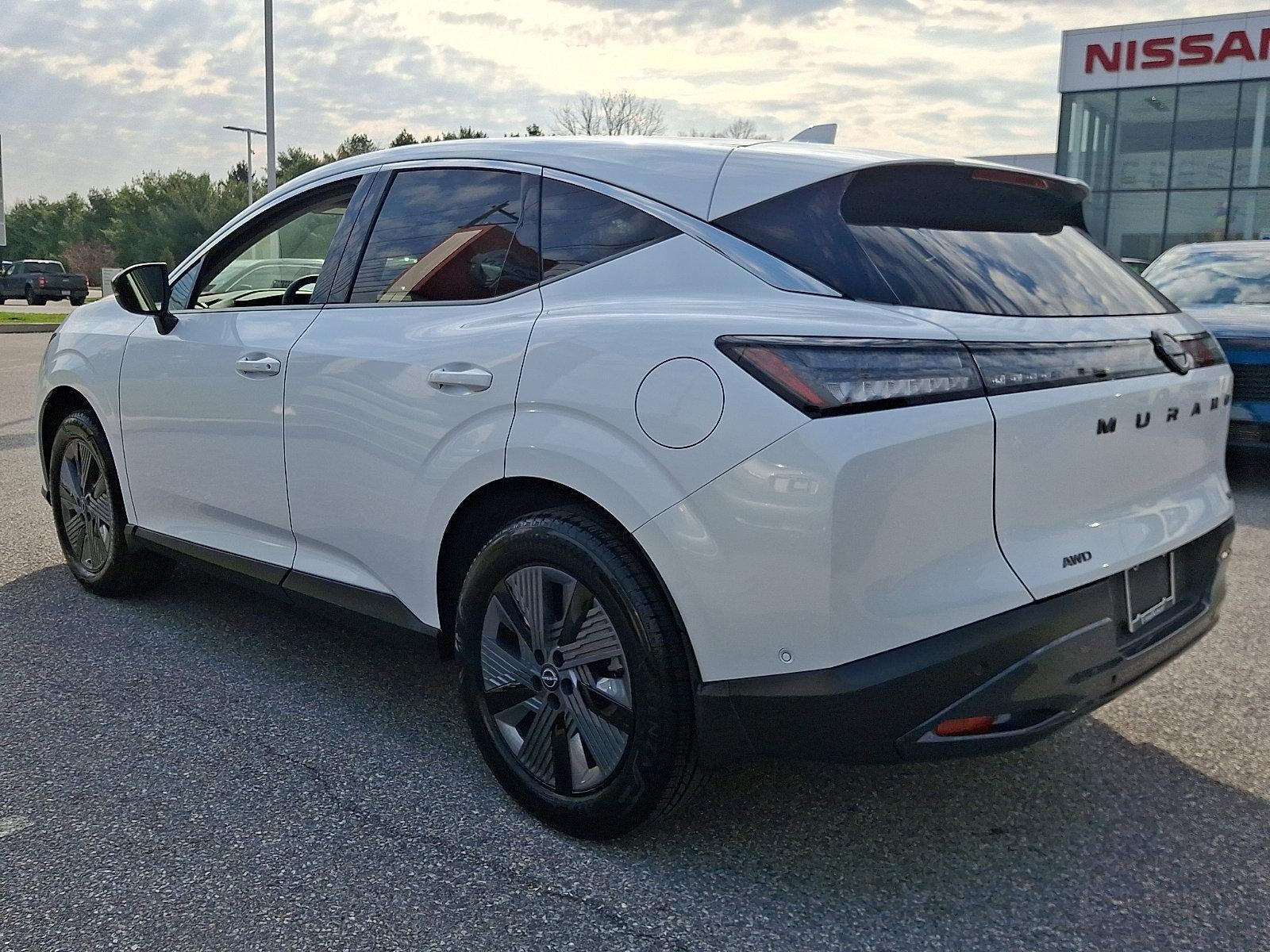 2025 Nissan Murano AWD SL