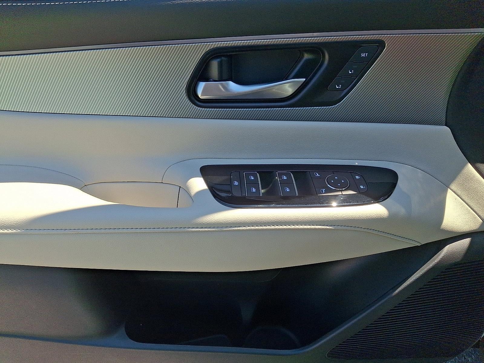 2025 Nissan Murano SL