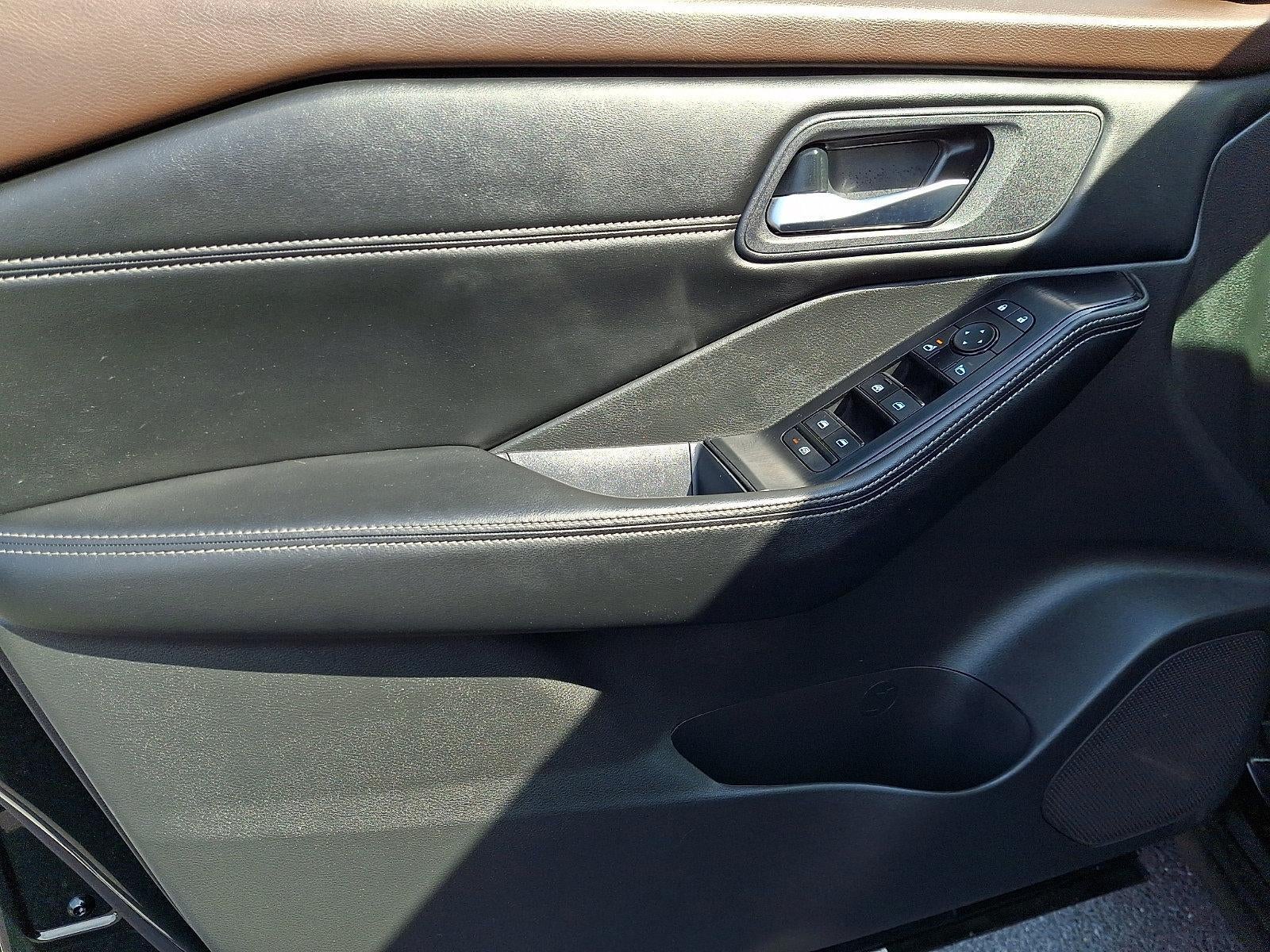 2023 Nissan Rogue AWD SV