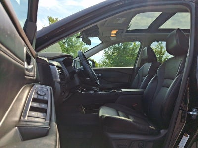 2023 Nissan Rogue AWD SV