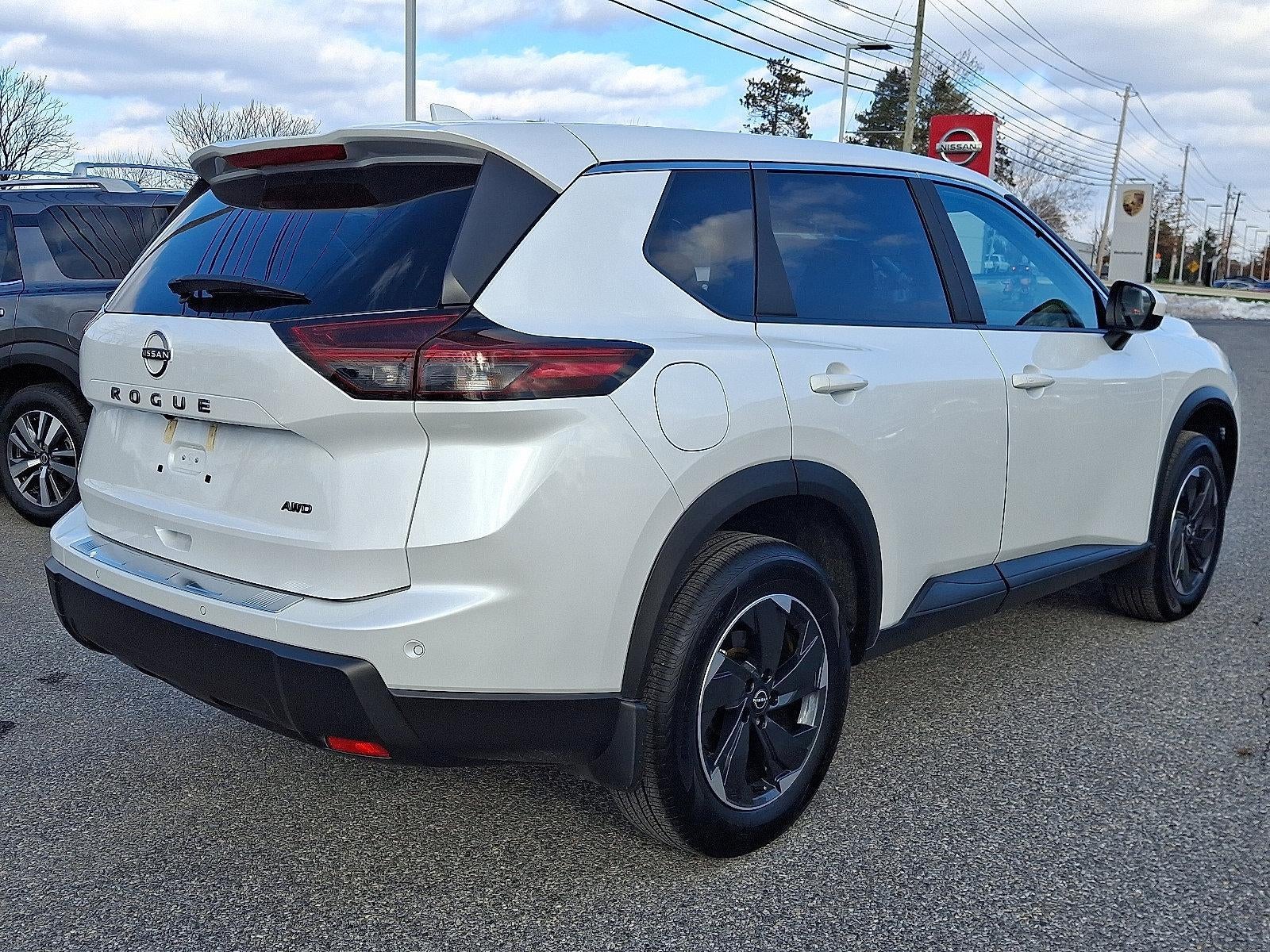 2025 Nissan Rogue SV