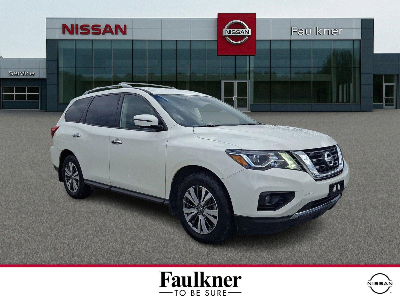 2018 Nissan Pathfinder 4x4 SV