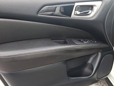 2018 Nissan Pathfinder 4x4 SV