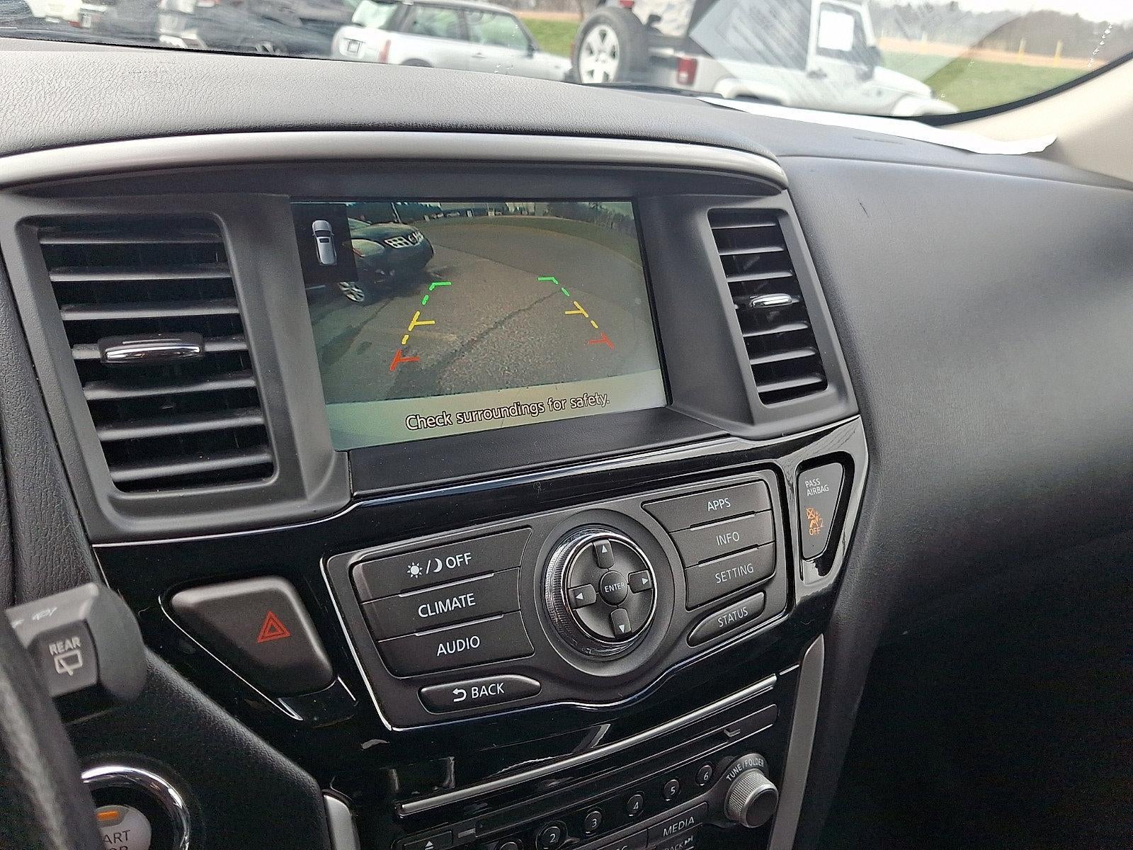 2018 Nissan Pathfinder 4x4 SV