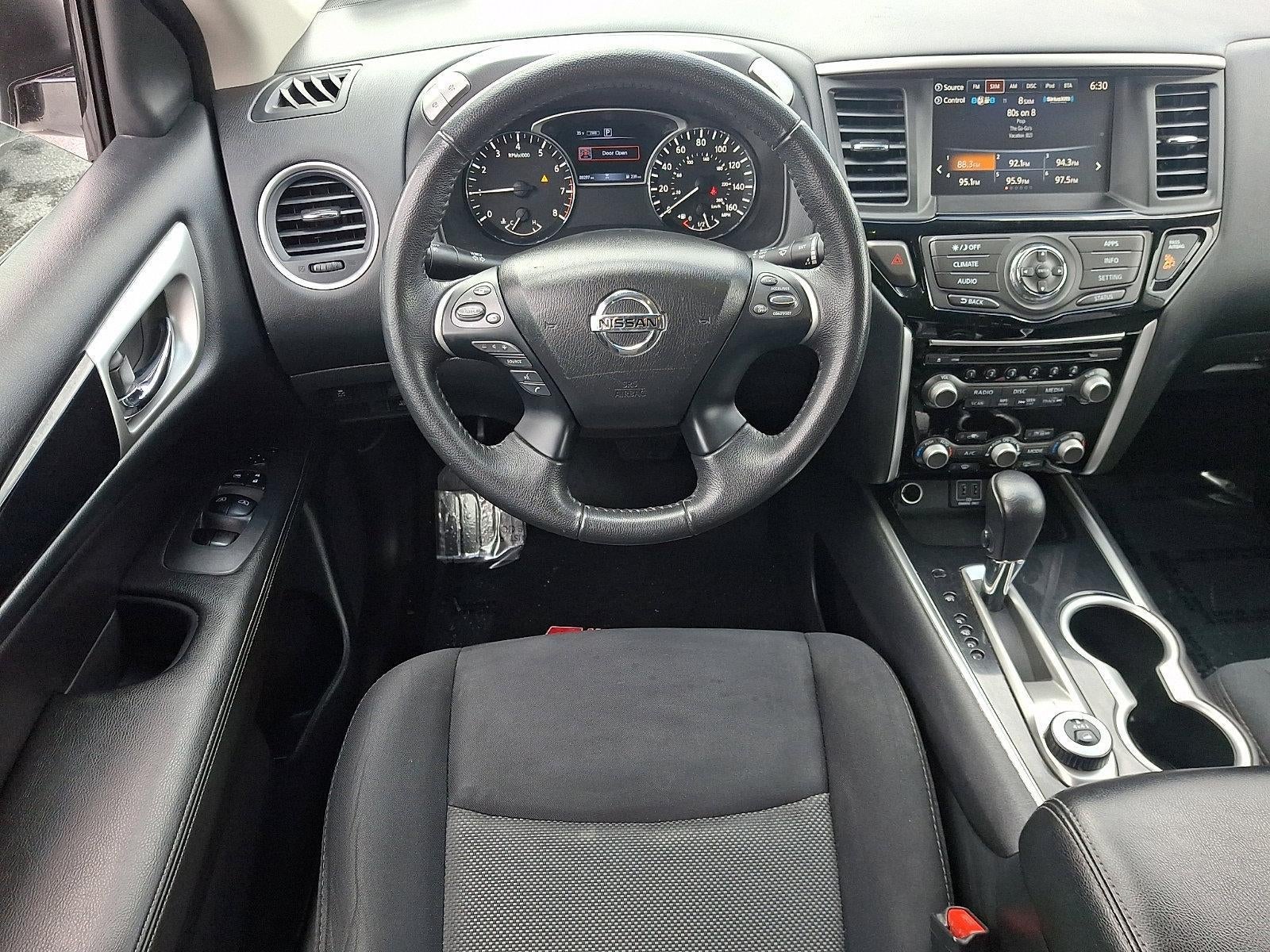 2018 Nissan Pathfinder 4x4 SV