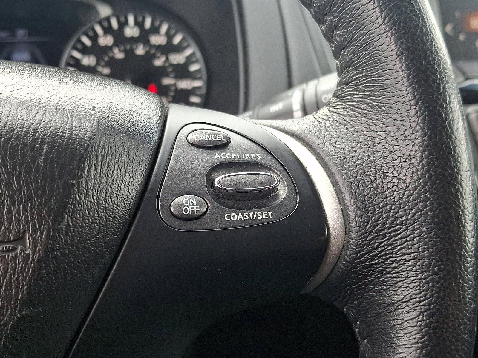 2018 Nissan Pathfinder 4x4 SV