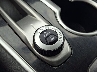 2018 Nissan Pathfinder 4x4 SV