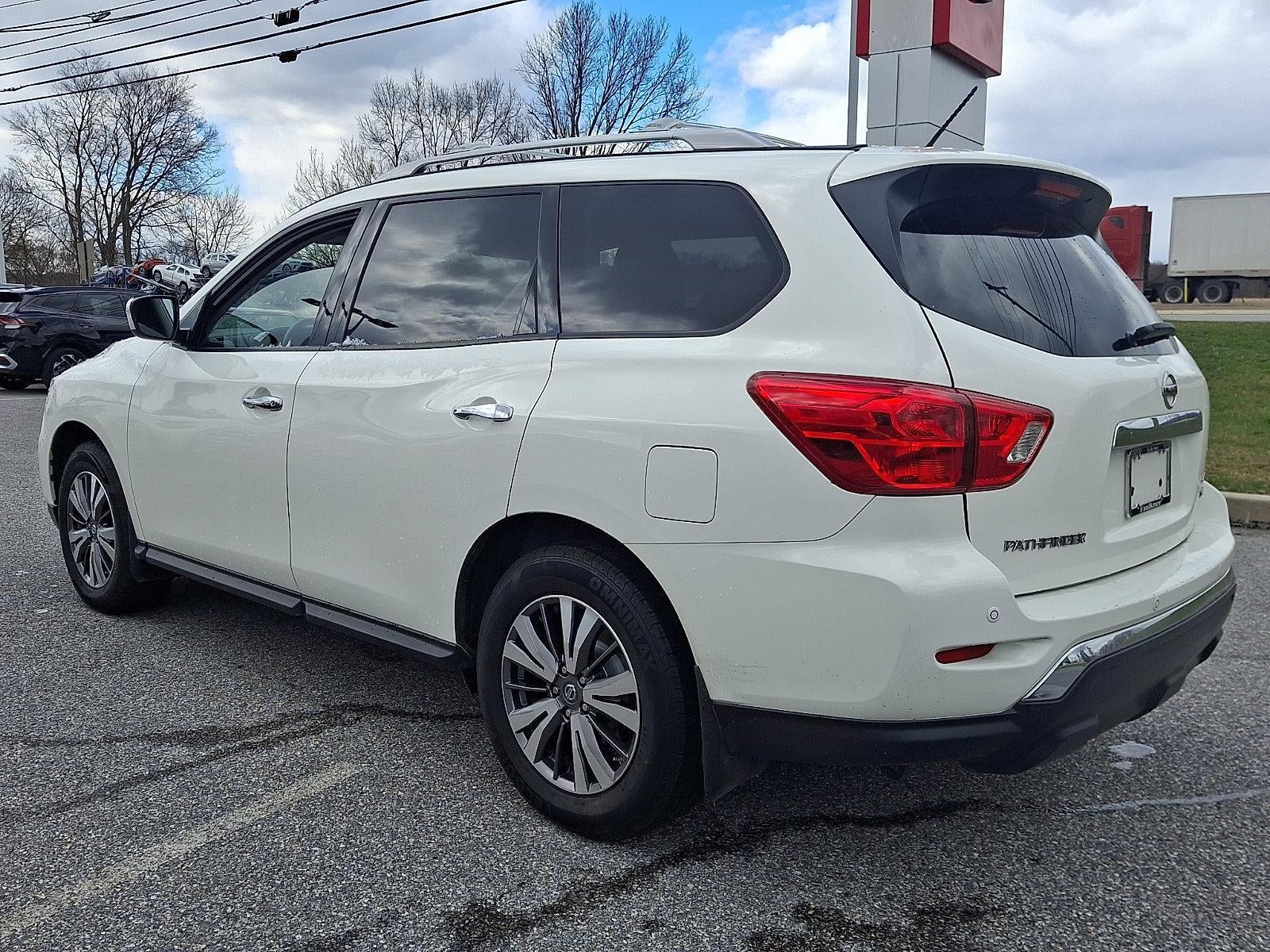 2018 Nissan Pathfinder 4x4 SV