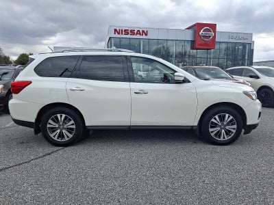 2018 Nissan Pathfinder 4x4 SV