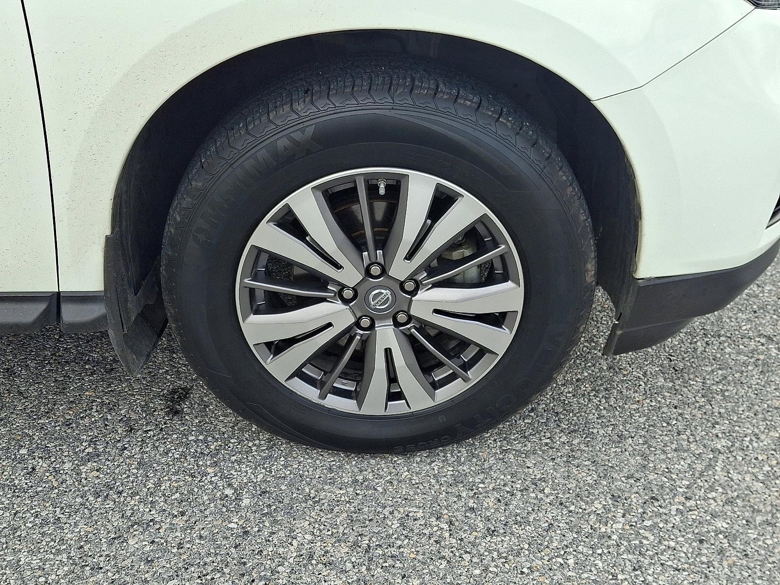 2018 Nissan Pathfinder 4x4 SV