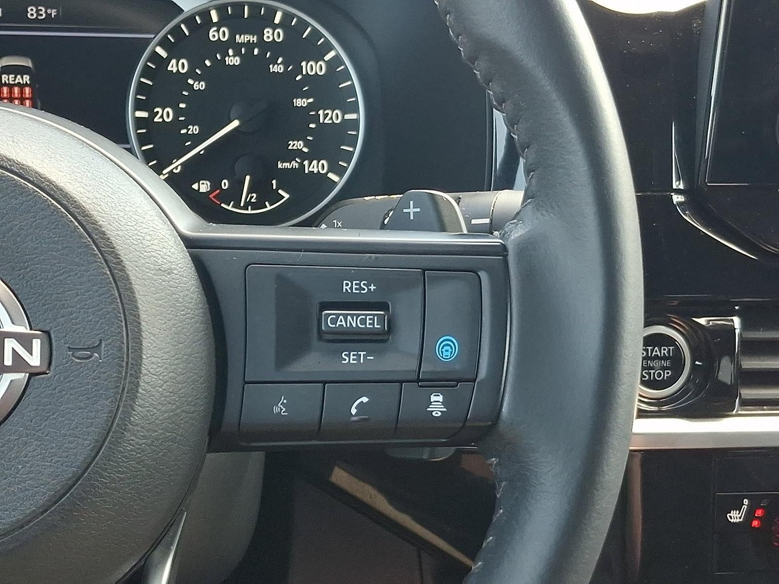 2024 Nissan Pathfinder SV