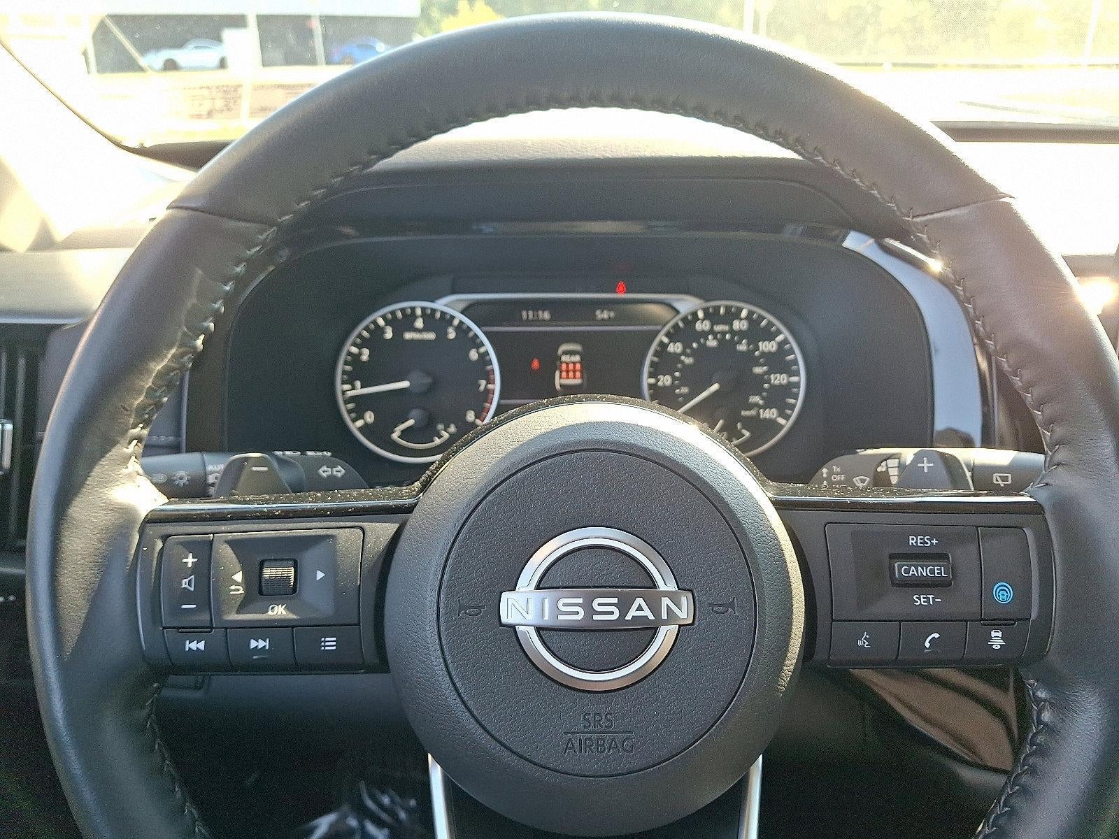 2024 Nissan Pathfinder SL