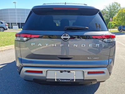 2024 Nissan Pathfinder SL