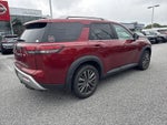 2024 Nissan Pathfinder SL 4WD