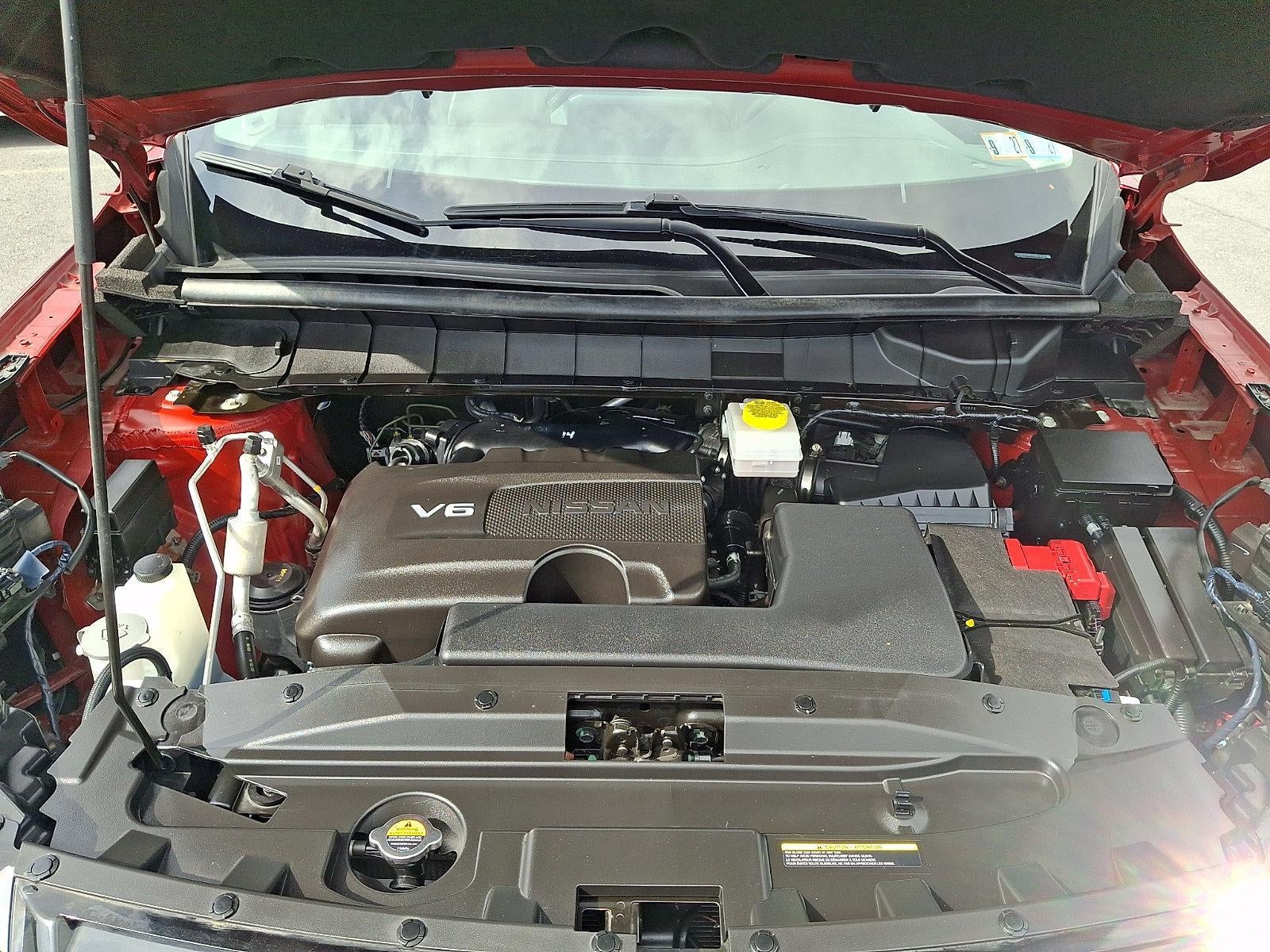 2024 Nissan Pathfinder SL