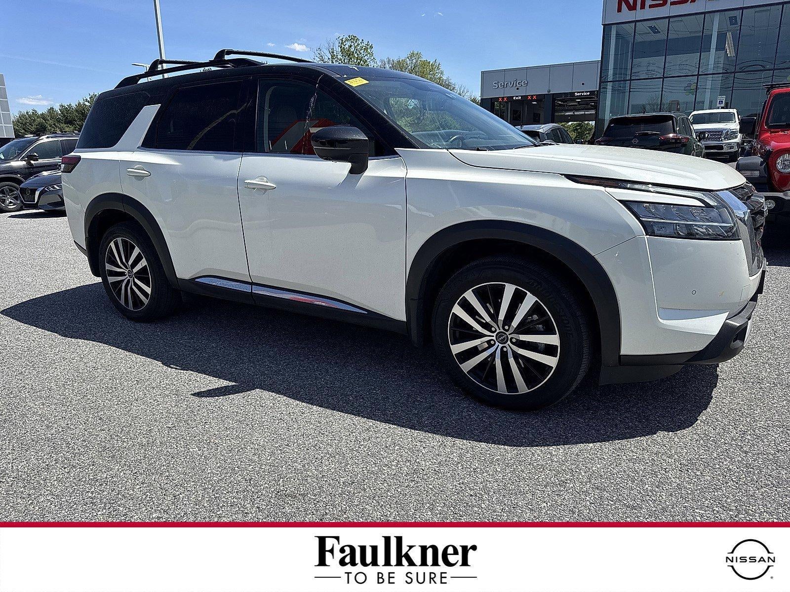 2023 Nissan Pathfinder Platinum