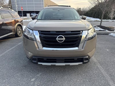 2023 Nissan Pathfinder Platinum 4WD