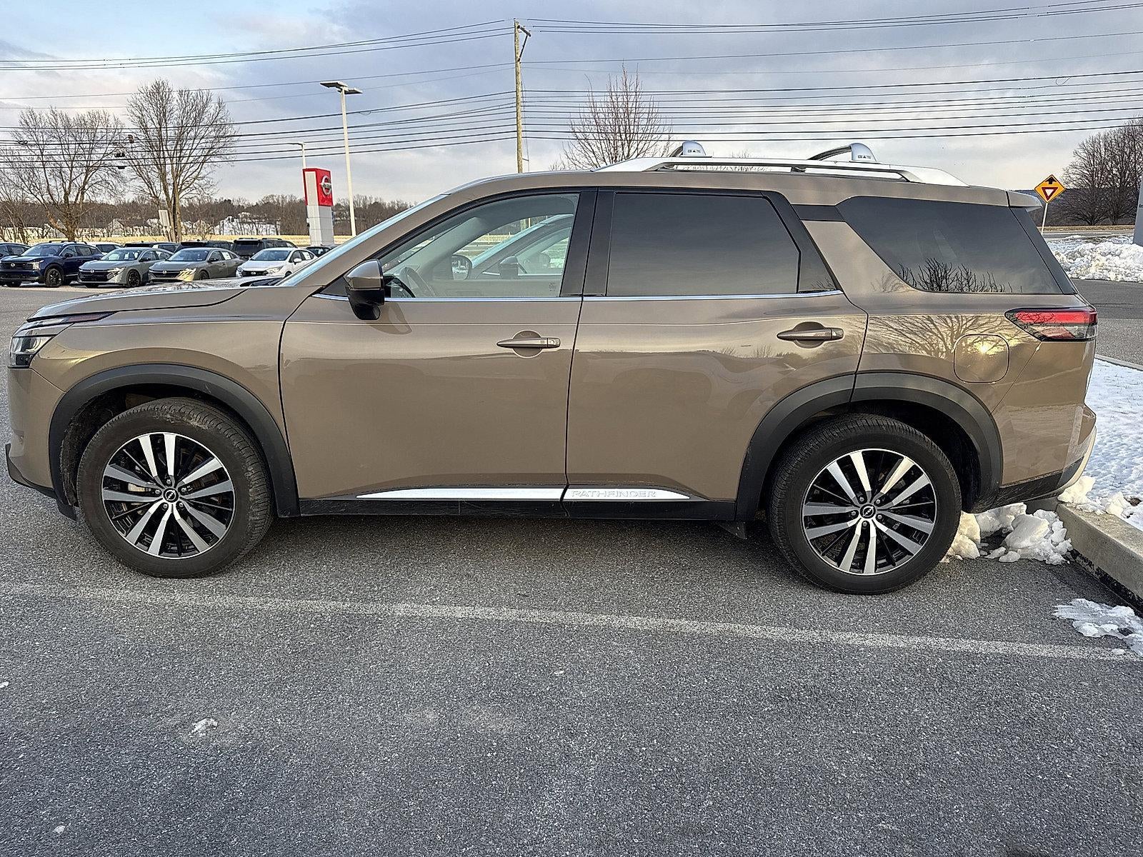 2023 Nissan Pathfinder Platinum 4WD