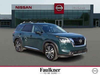 2023 Nissan Pathfinder Platinum