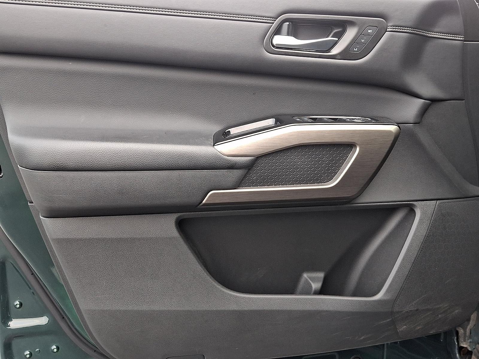 2023 Nissan Pathfinder Platinum 4WD