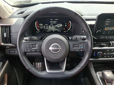 2023 Nissan Pathfinder Platinum 4WD