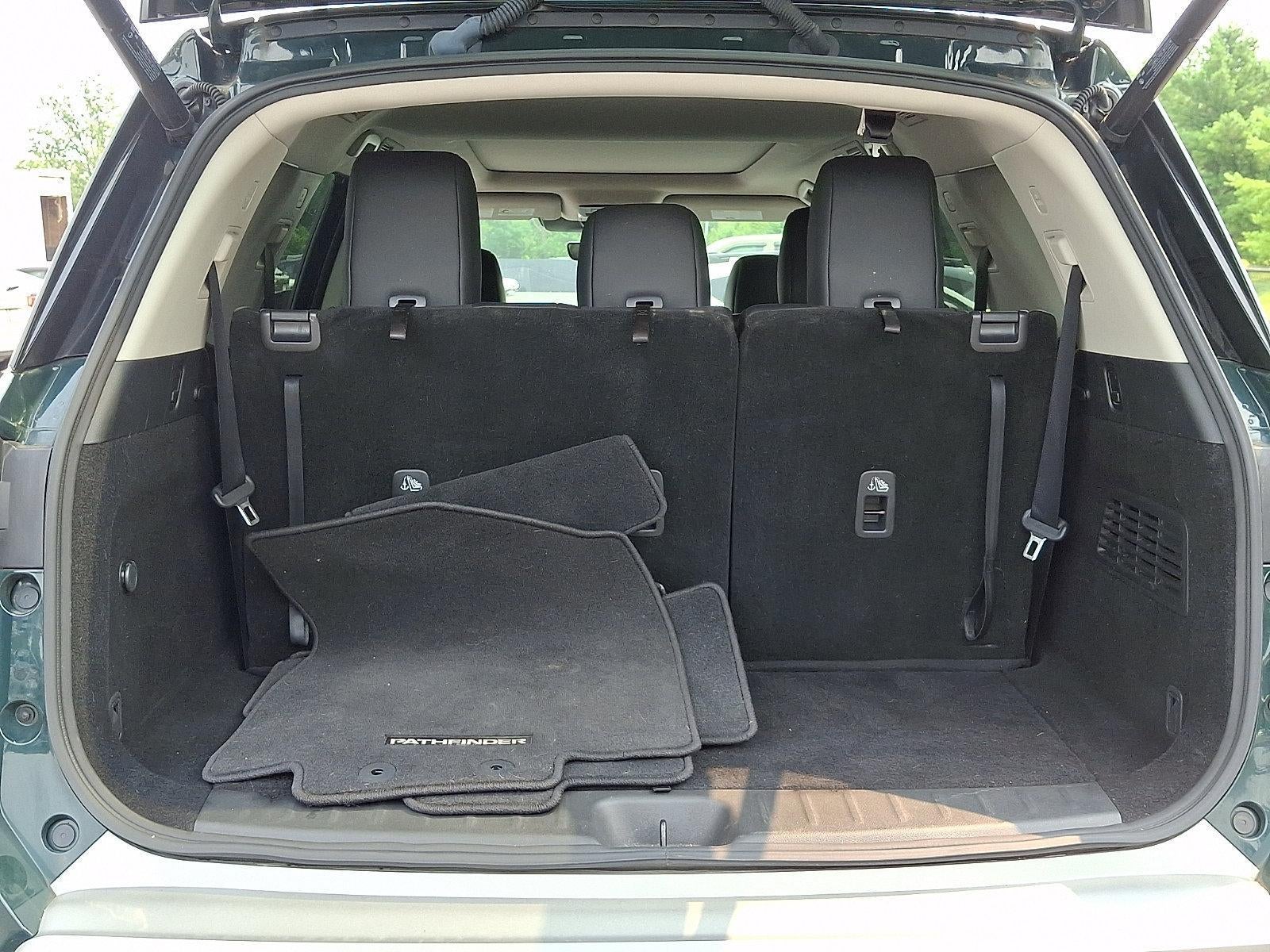 2023 Nissan Pathfinder Platinum 4WD