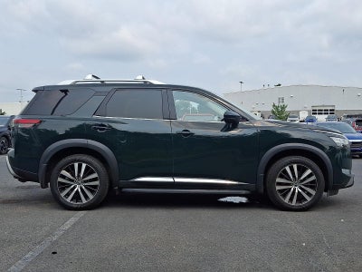 2023 Nissan Pathfinder Platinum 4WD