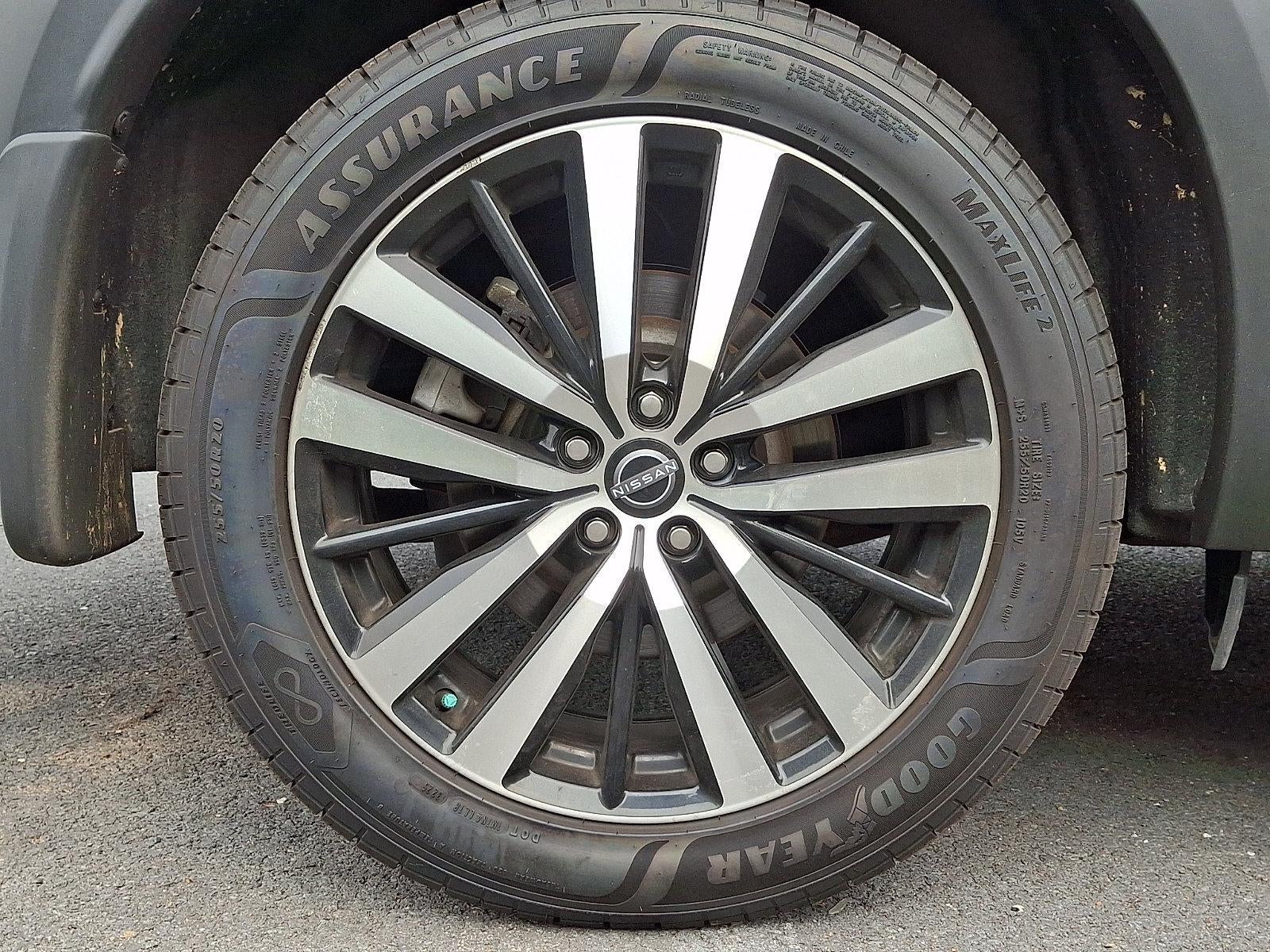 2023 Nissan Pathfinder Platinum 4WD
