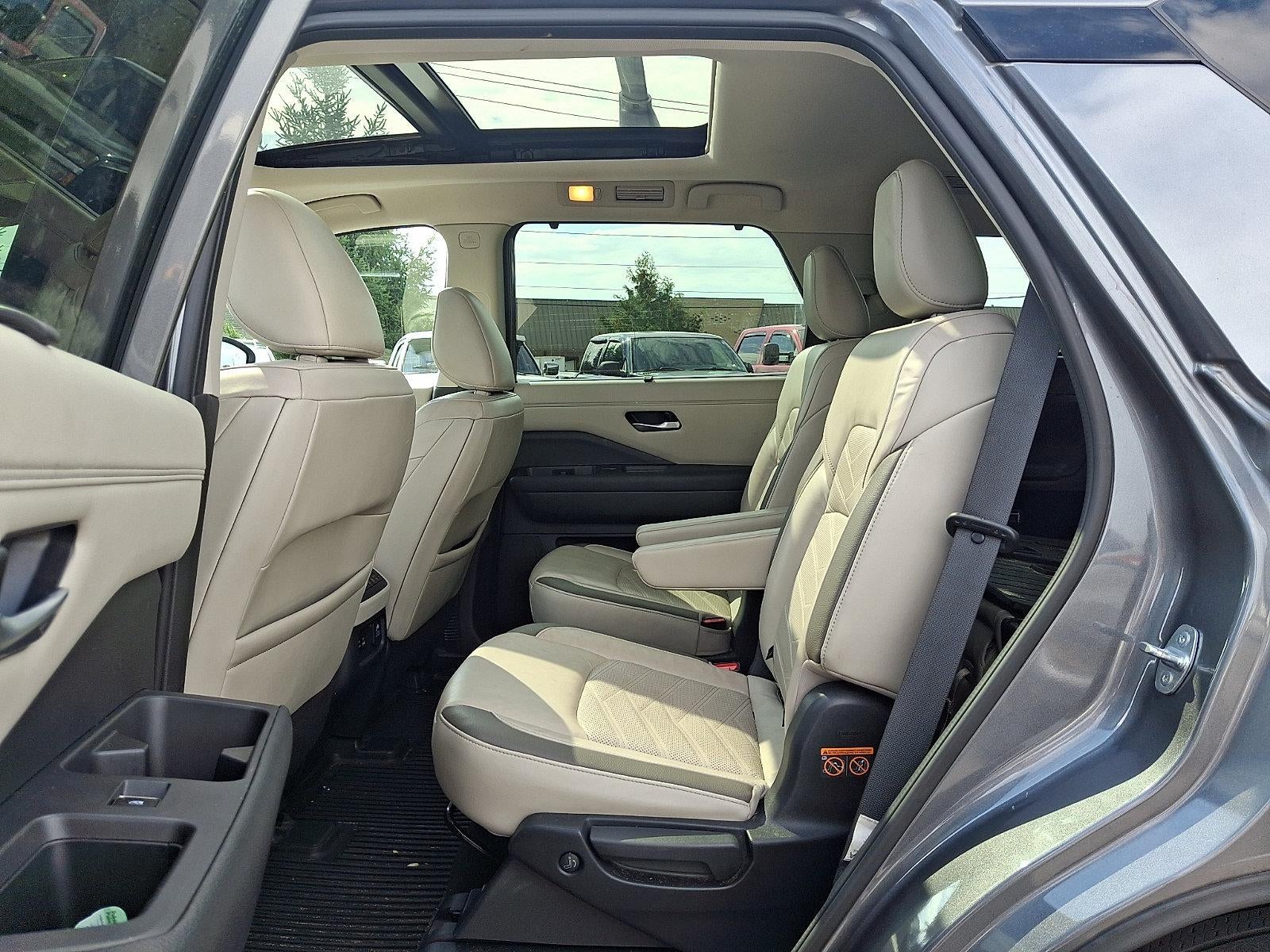 2022 Nissan Pathfinder Platinum