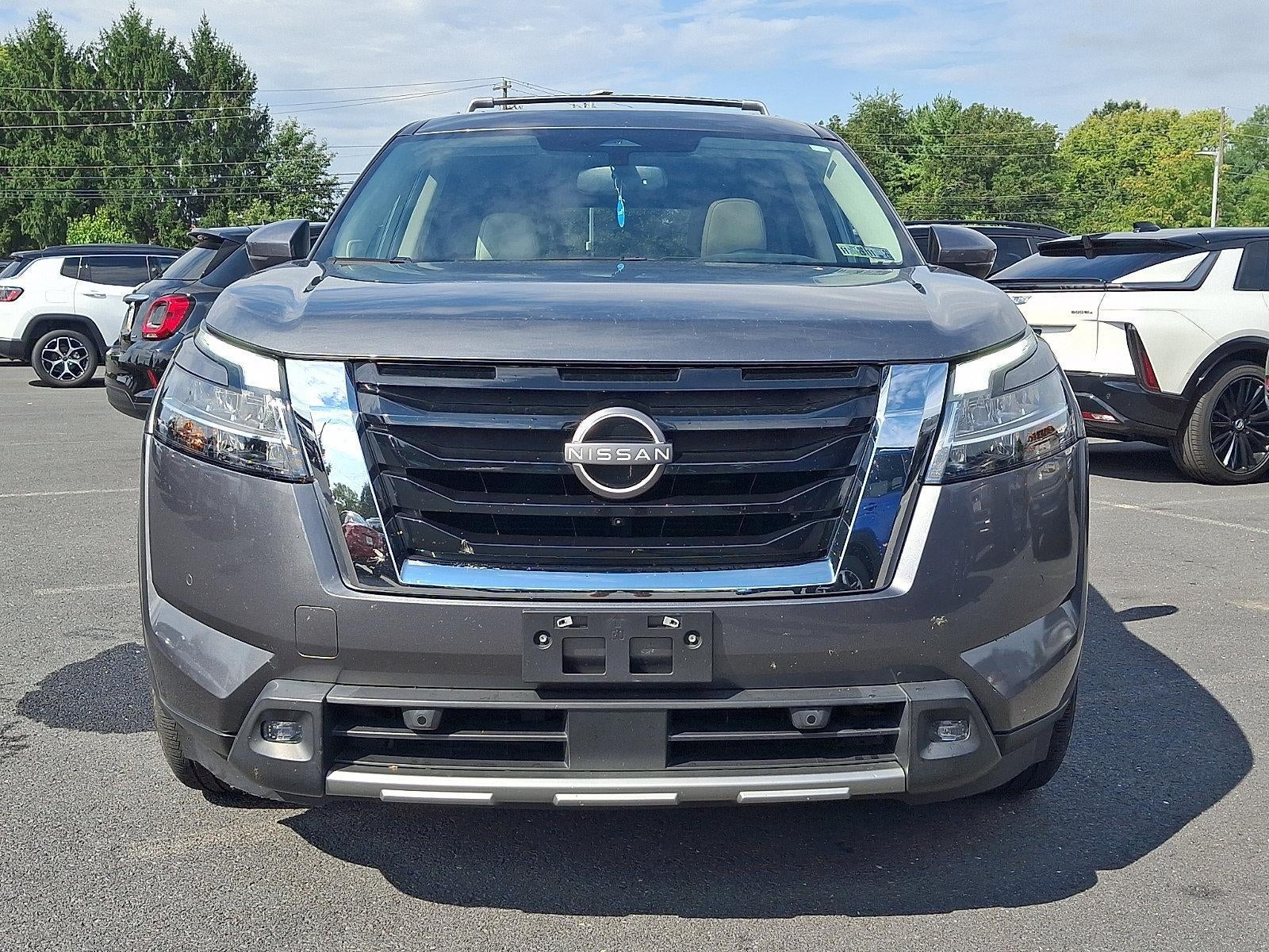 2022 Nissan Pathfinder Platinum