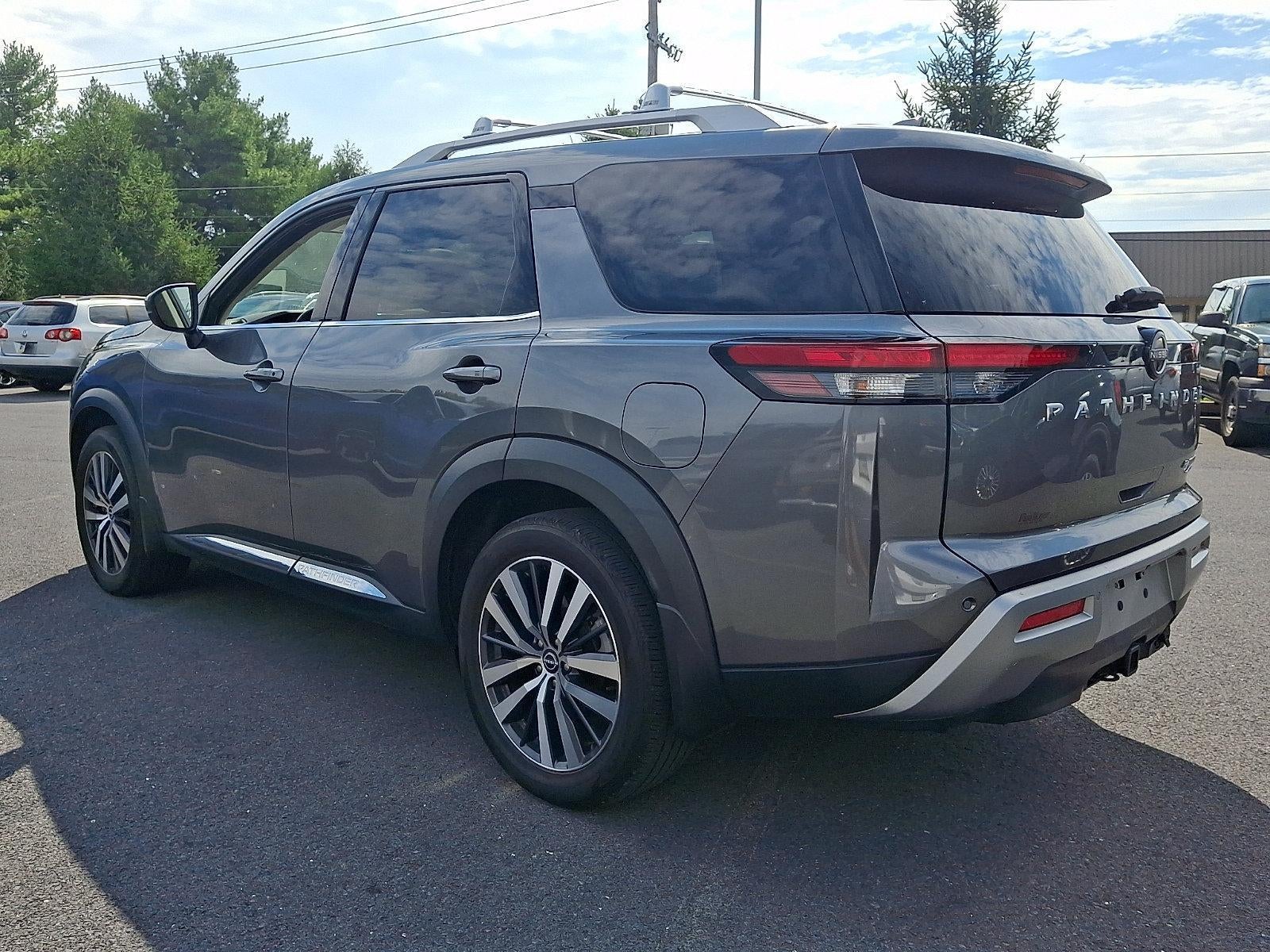 2022 Nissan Pathfinder Platinum