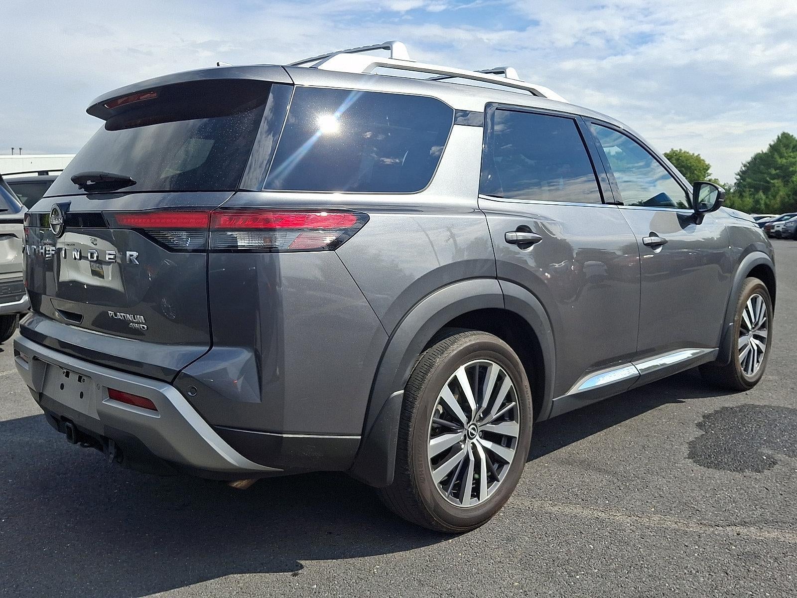 2022 Nissan Pathfinder Platinum