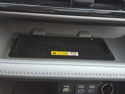 2023 Toyota Highlander Hybrid XLE AWD (Natl)