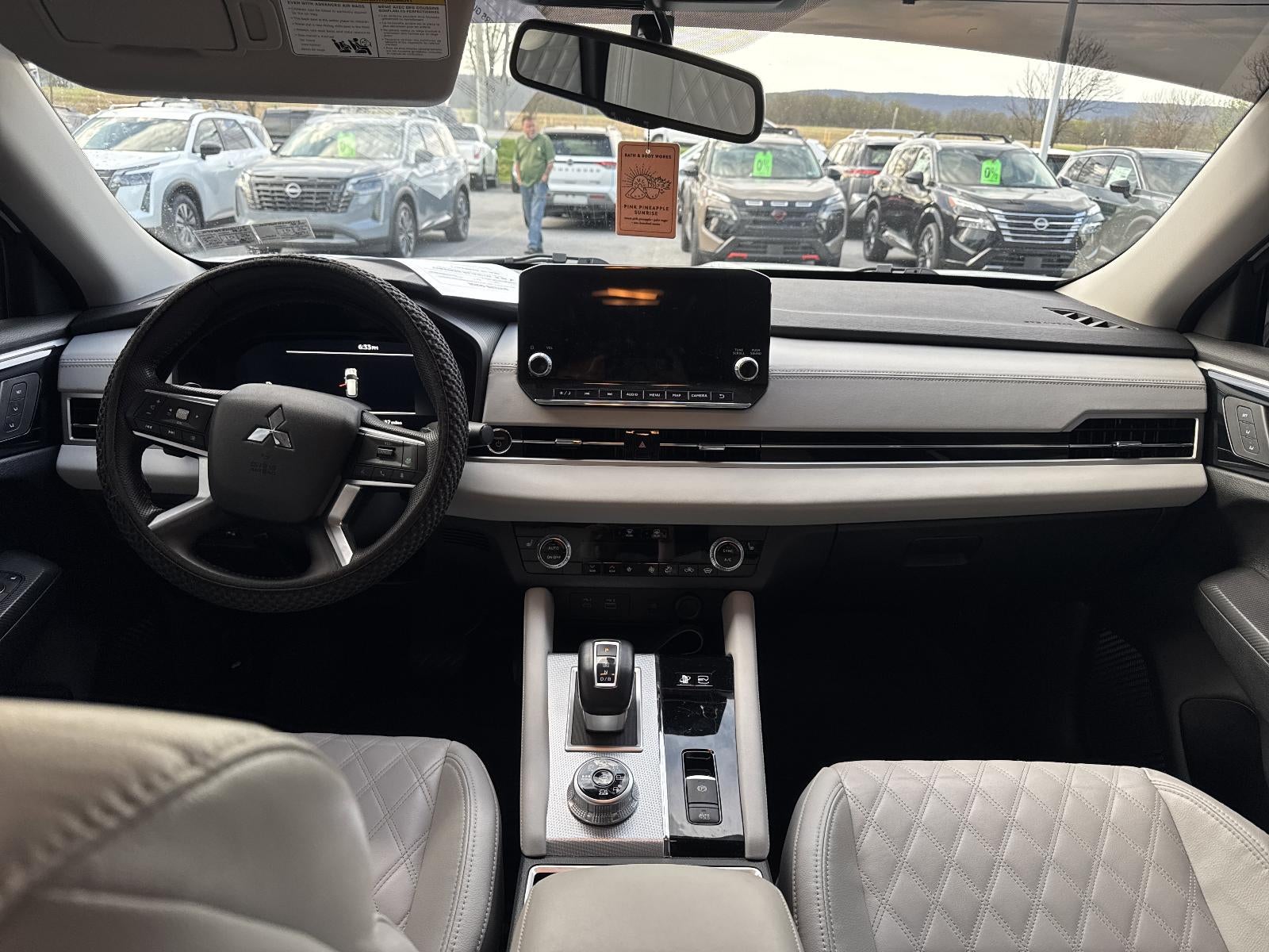 2023 Mitsubishi Outlander PHEV SEL S-AWC