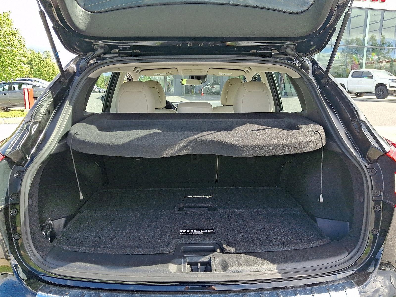 2022 Nissan Rogue Sport SL